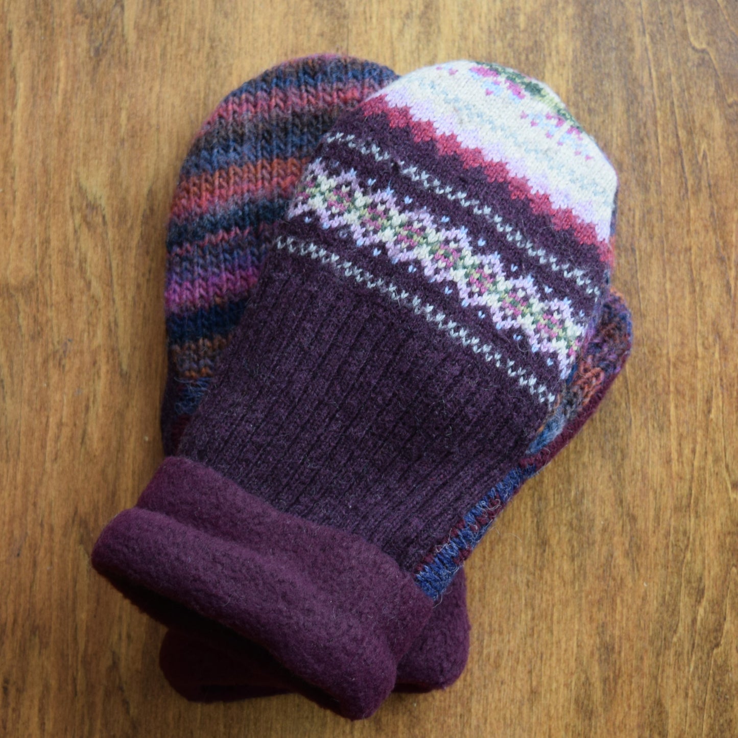 Womens Recycled Mittens