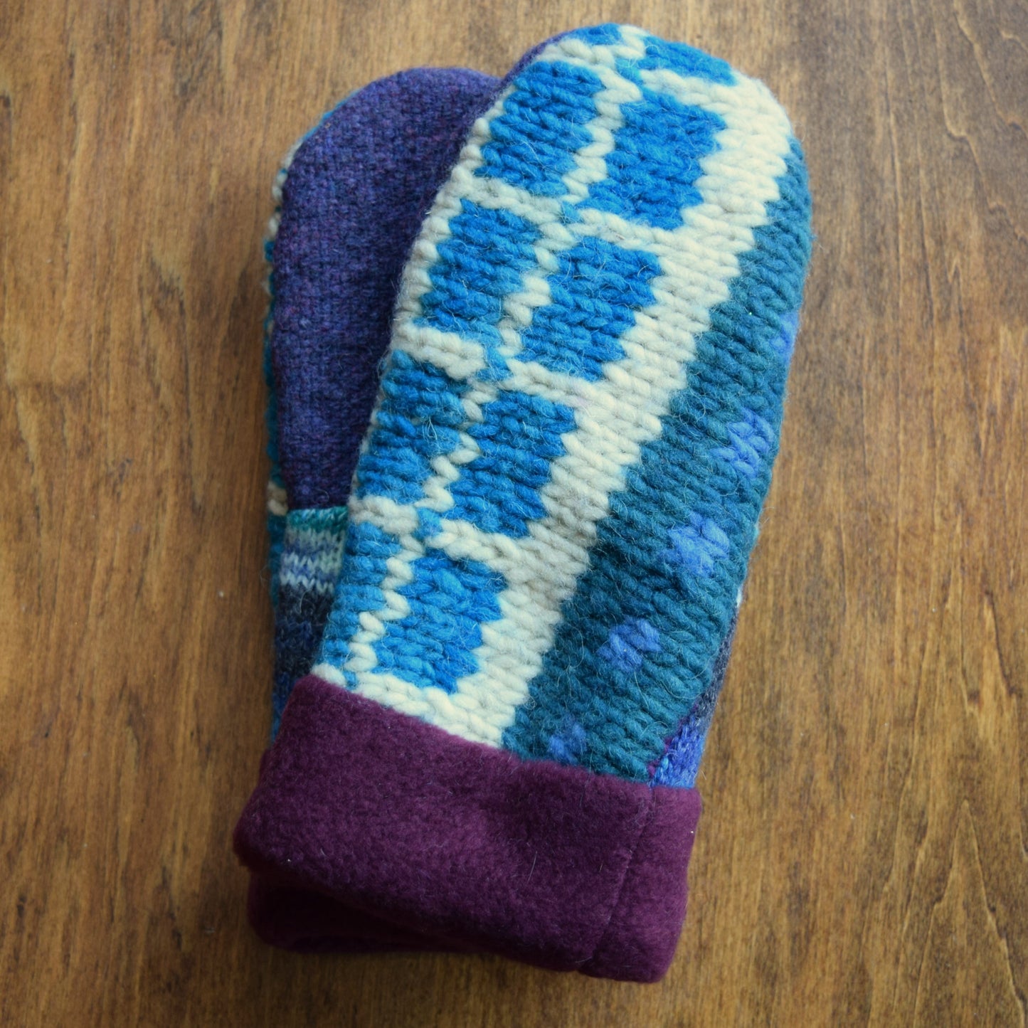 Womens Recycled Mittens