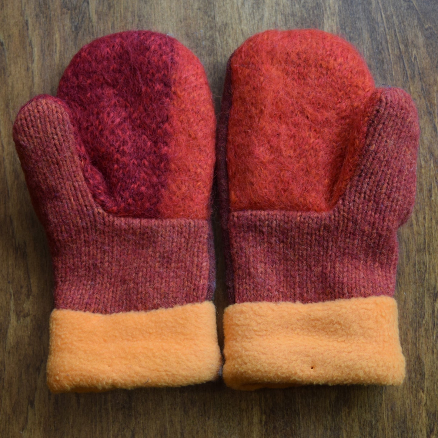 Womens Recycled Mittens
