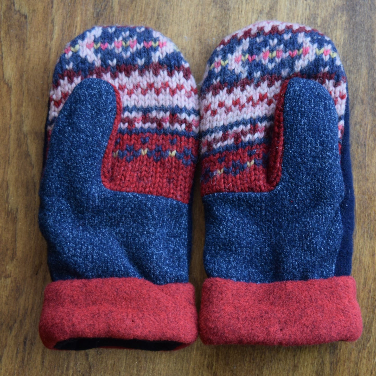 Womens Recycled Mittens