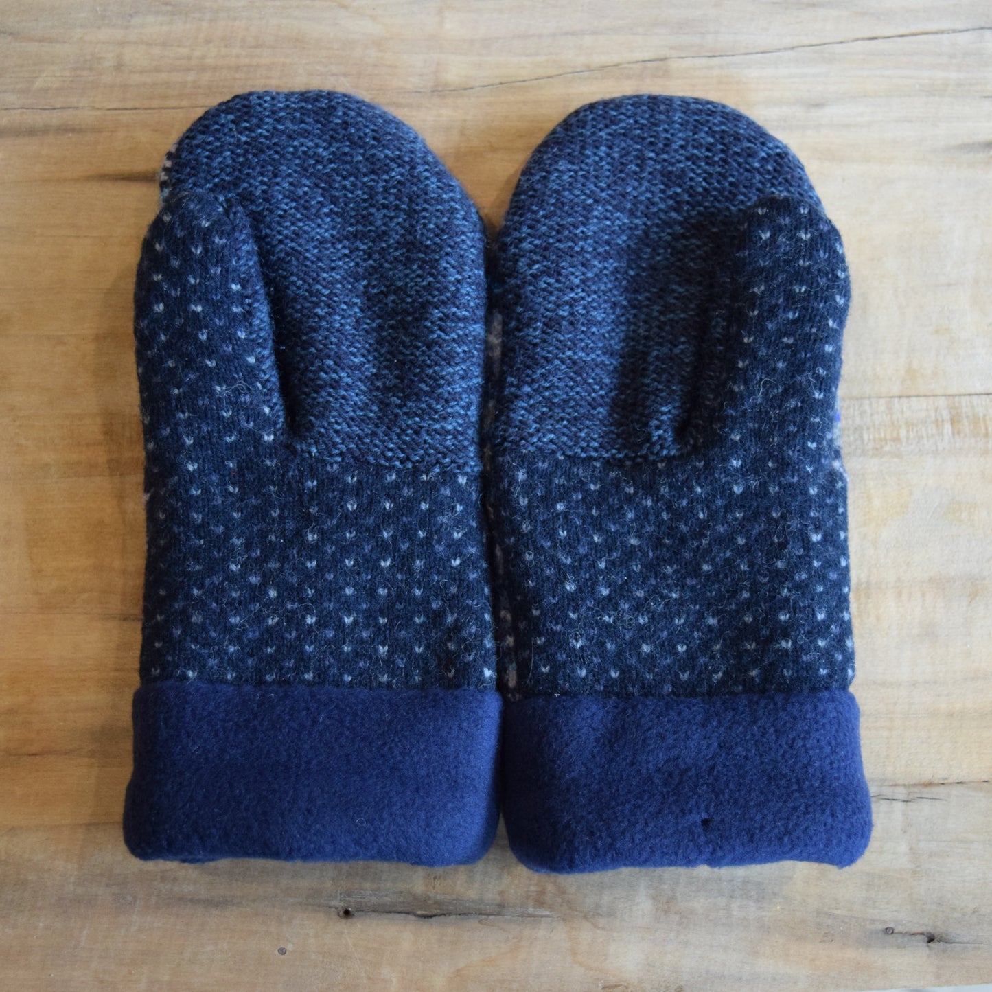Women's Recycled Mittens