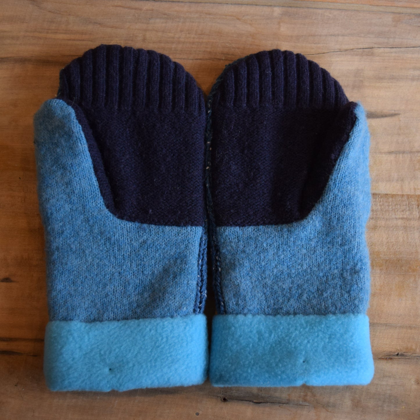Women's Recycled Mittens