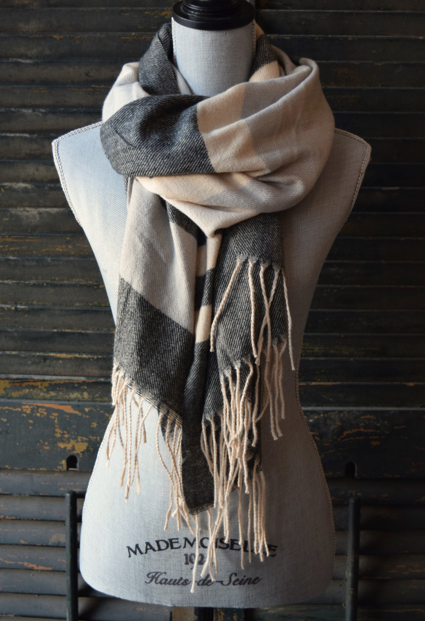 Black Cream Plaid Scarf