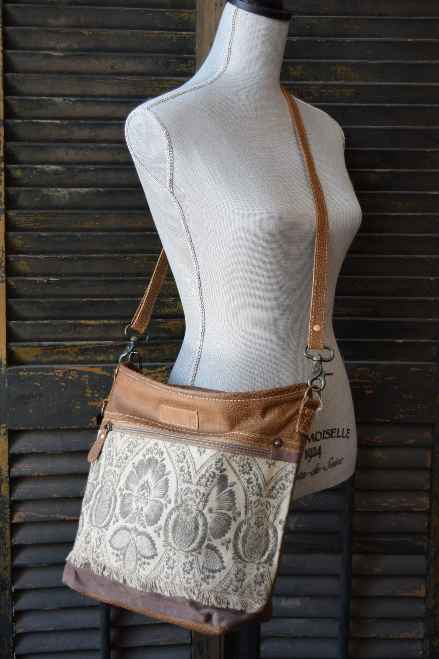 Crossbody Brocade Pattern Bag