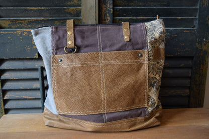 Large Leather Pocket Tote